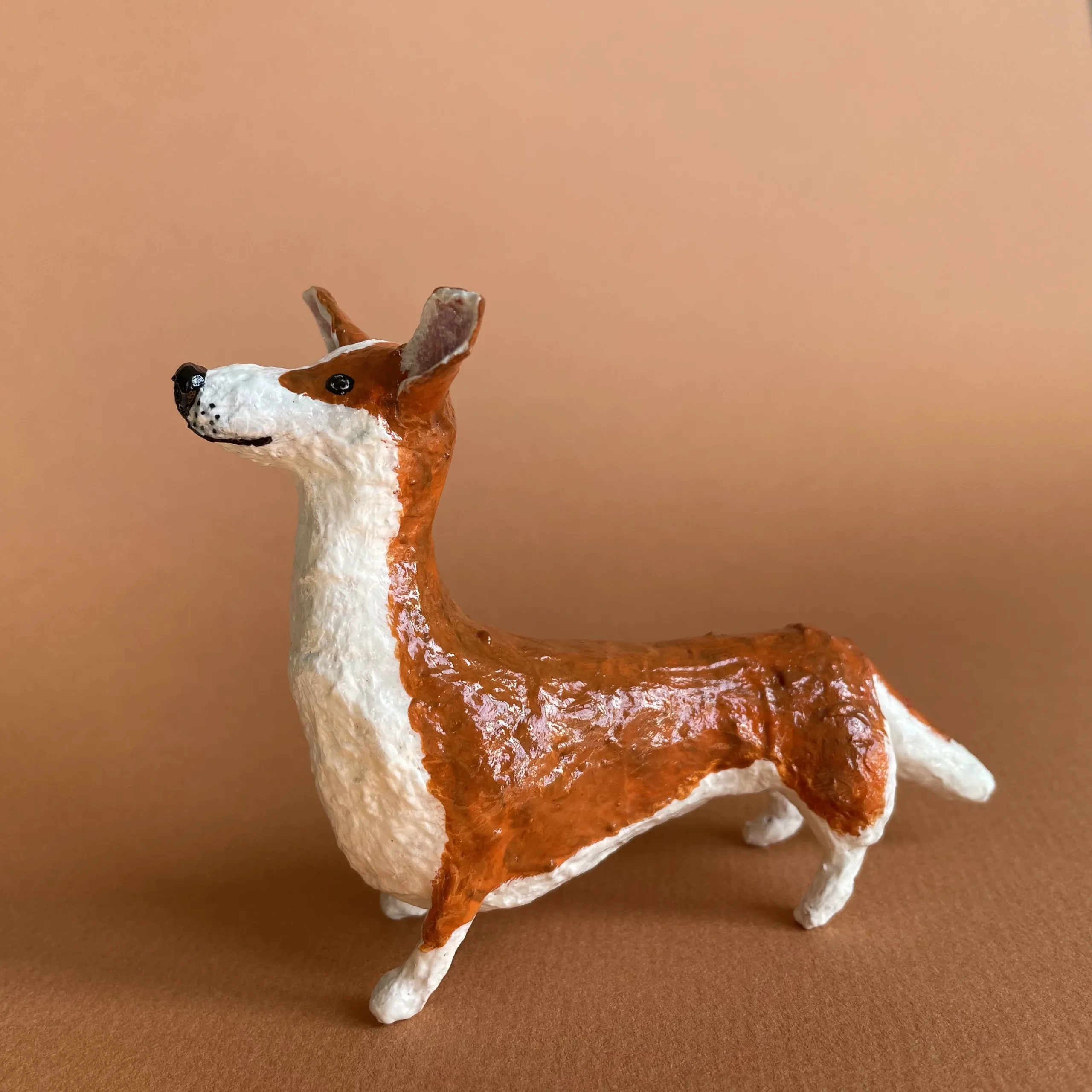 Corgi decorative figurine