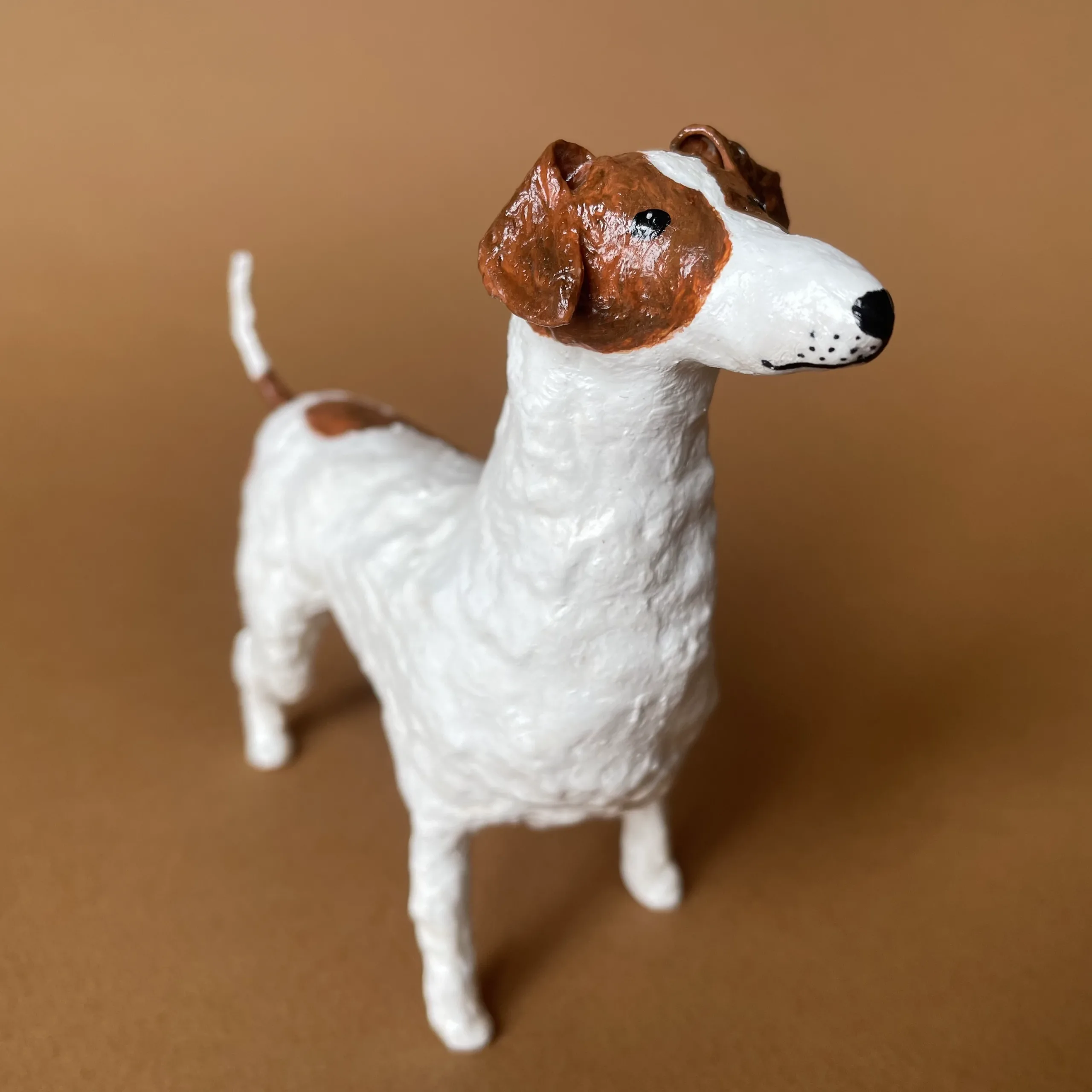 Jack russel terrier figurine
